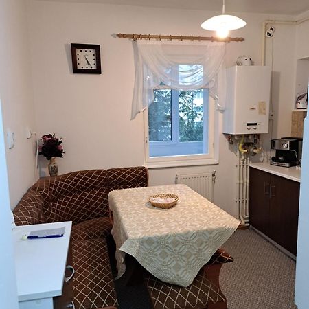 Deny Apartman Sfântu-Gheorghe Eksteriør billede